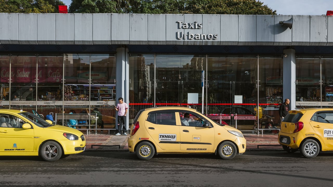 Alcaldía lanzó premio para destacar las buenas prácticas de los taxistas