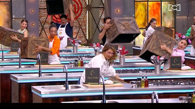 Reto de caja misteriosa en el capítulo del 4 de agosto en MasterChef Celebrity