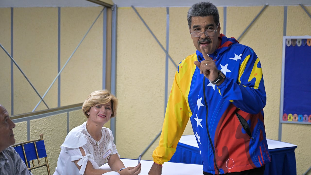 El presidente de Venezuela Nicolás Maduro participa en las elecciones este domingo 28 de julio. (Photo by Juan BARRETO / AFP)